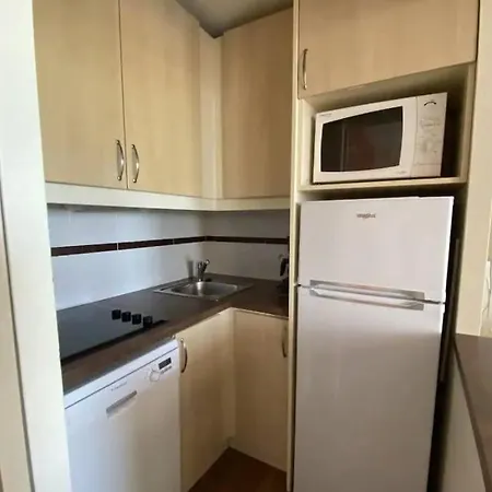 Daire C021 Lumineux Avec Terrasse Et Piscine